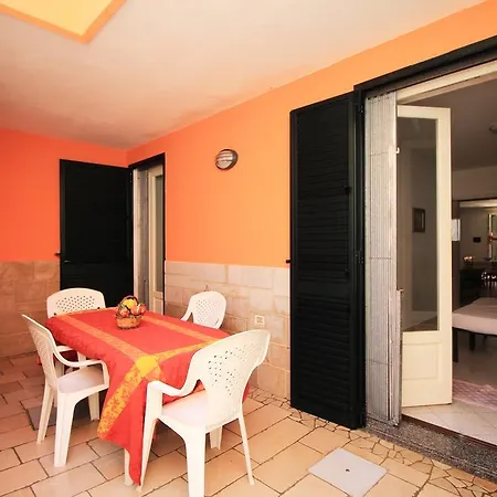 בית נופש Marea Casa Spiaggia מרינה די פסקולוזה